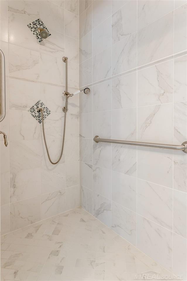 116 Sanilac Road Sandusky, MI 48471 - Photo 76 of 99 Tiled Steam Shower