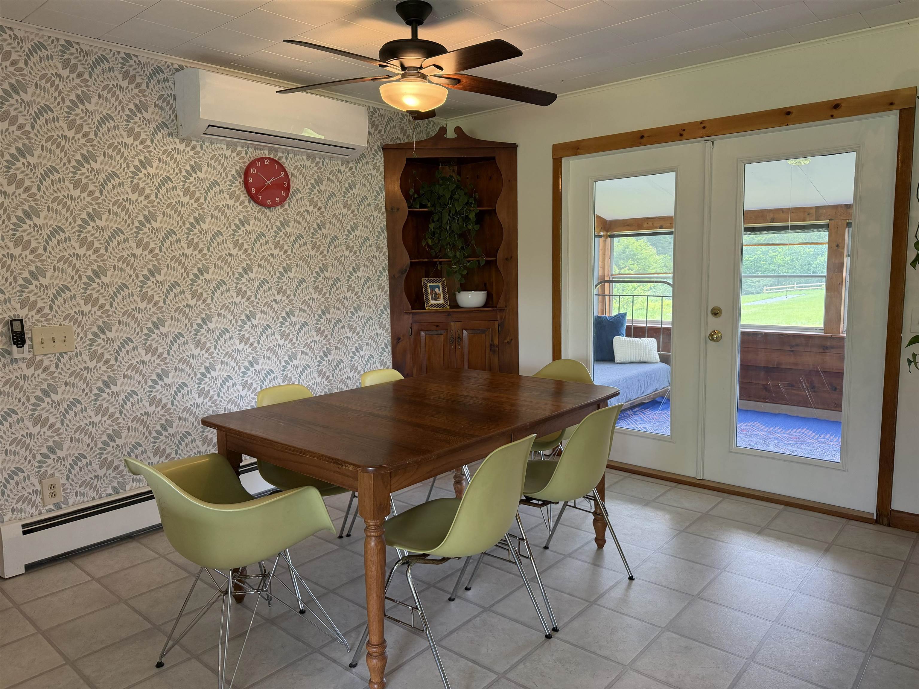243 Goeltz Road Morristown, VT 05661 - Photo 17 of 48
