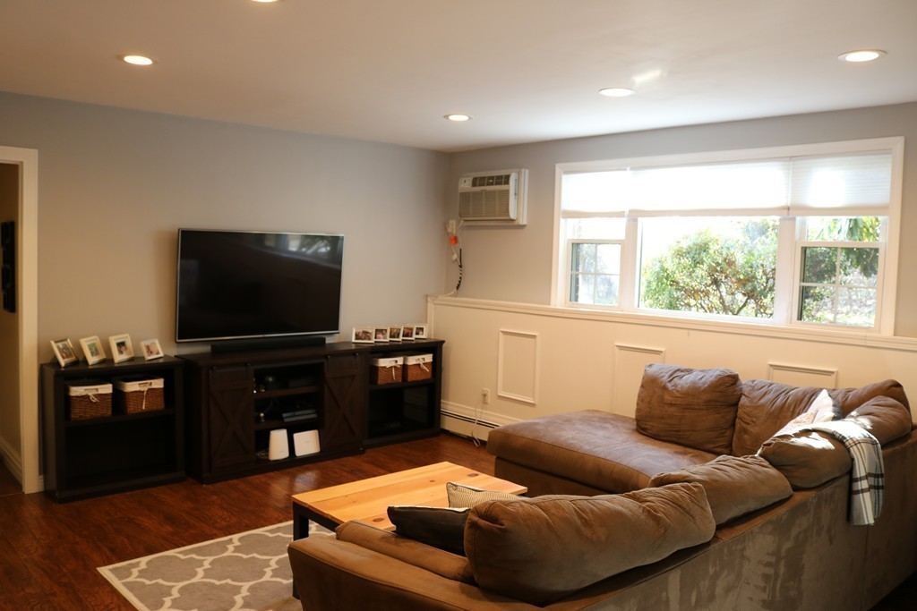 62 Jacqueline Road, Unit 3 Waltham, MA 02452 - Photo 5 of 27 Gallery Image 5