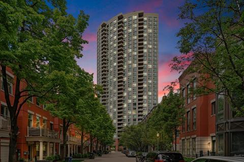501 North Clinton Street, Unit 2107 Chicago, IL 60654 - Photo 1 of 1 an outdoor space view with tall buildings