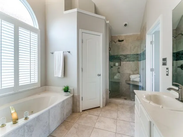 $529,000 | 1723 Autumn Ridge Lane, Grapevine, TX 76051