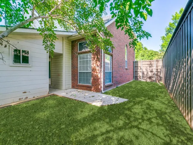 $529,000 | 1723 Autumn Ridge Lane, Grapevine, TX 76051