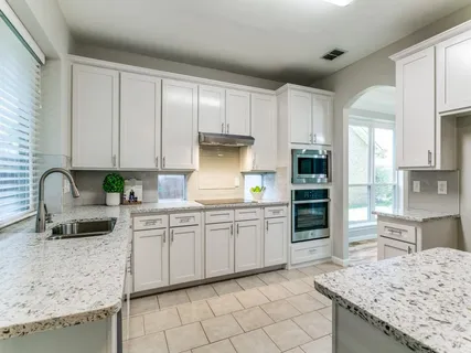 $529,000 | 1723 Autumn Ridge Lane, Grapevine, TX 76051