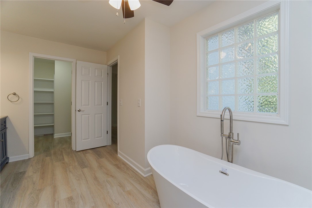 174 Summers Way Seneca, SC 29672 - Photo 28 of 44 Gallery Image 28