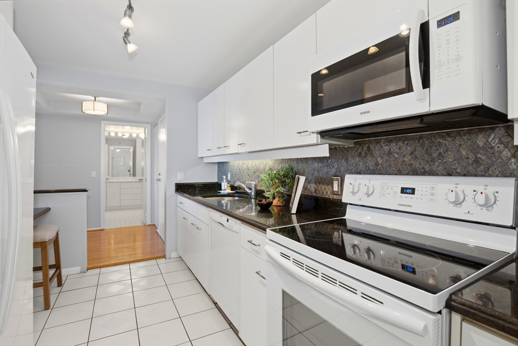 3 Seal Harbor Road, Unit 342 Winthrop, MA 02152 - Photo 12 of 42