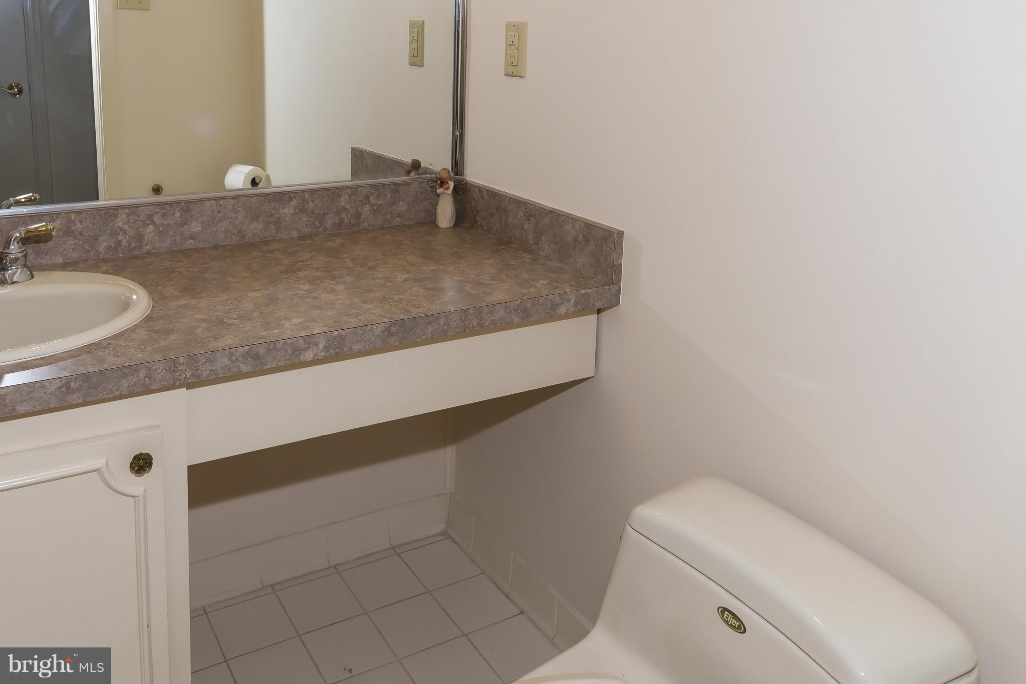 1716 Truro Road Crofton, MD 21114 - Photo 17 of 30 Bath