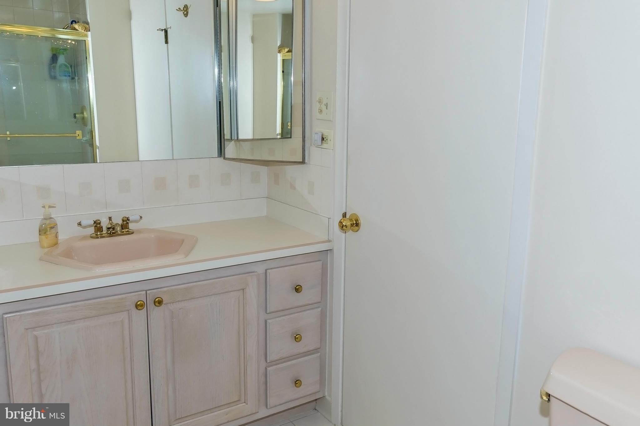 1716 Truro Road Crofton, MD 21114 - Photo 21 of 30 Bath (Master)