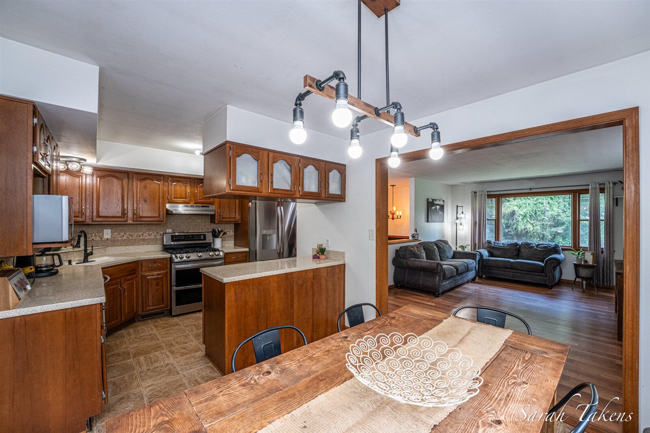 3860 East Pontaluna Road Fruitport, MI 49415 - Photo 13 of 53