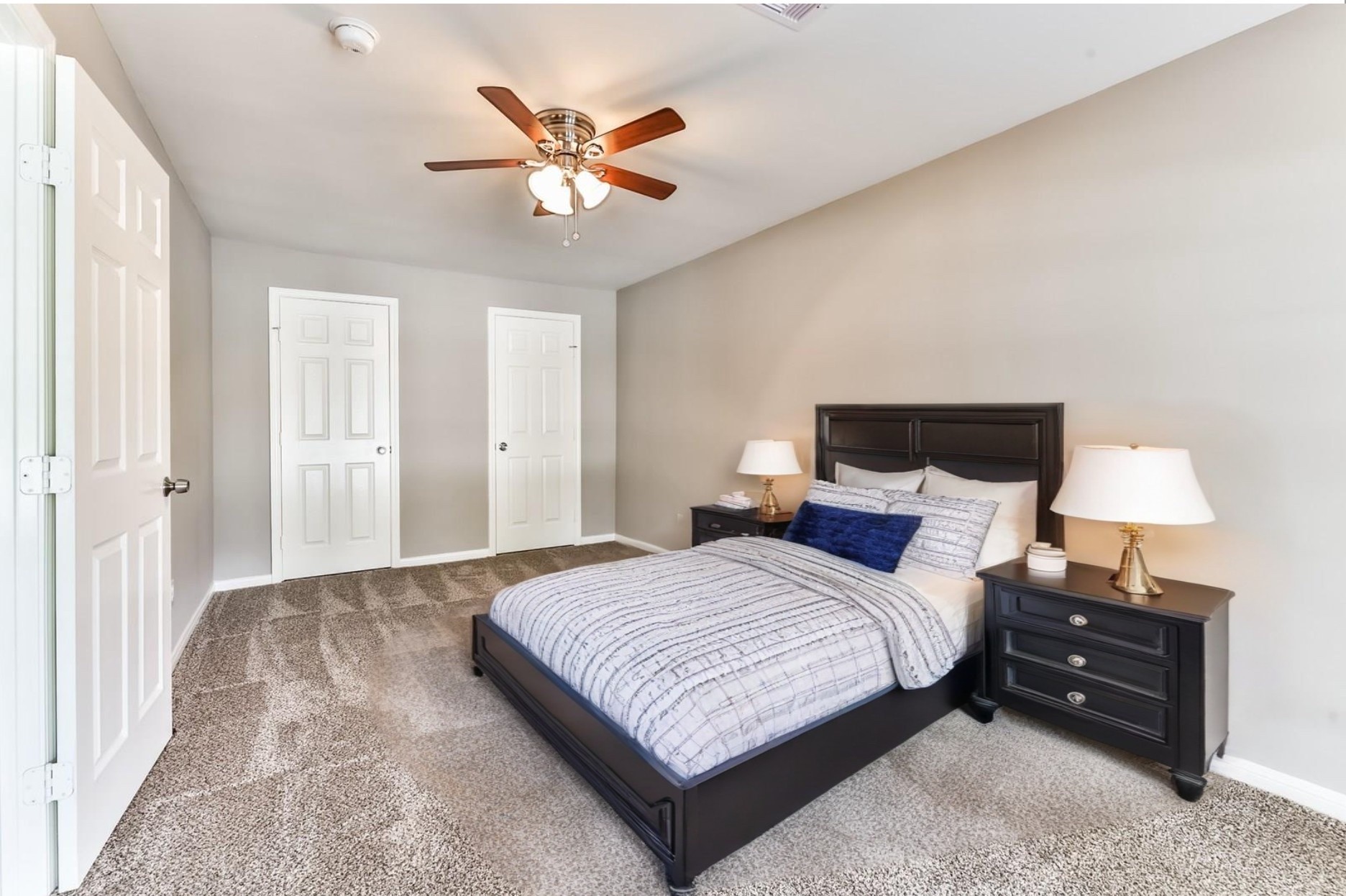 4902 Pershing Street Houston, TX 77033 - Photo 9 of 12