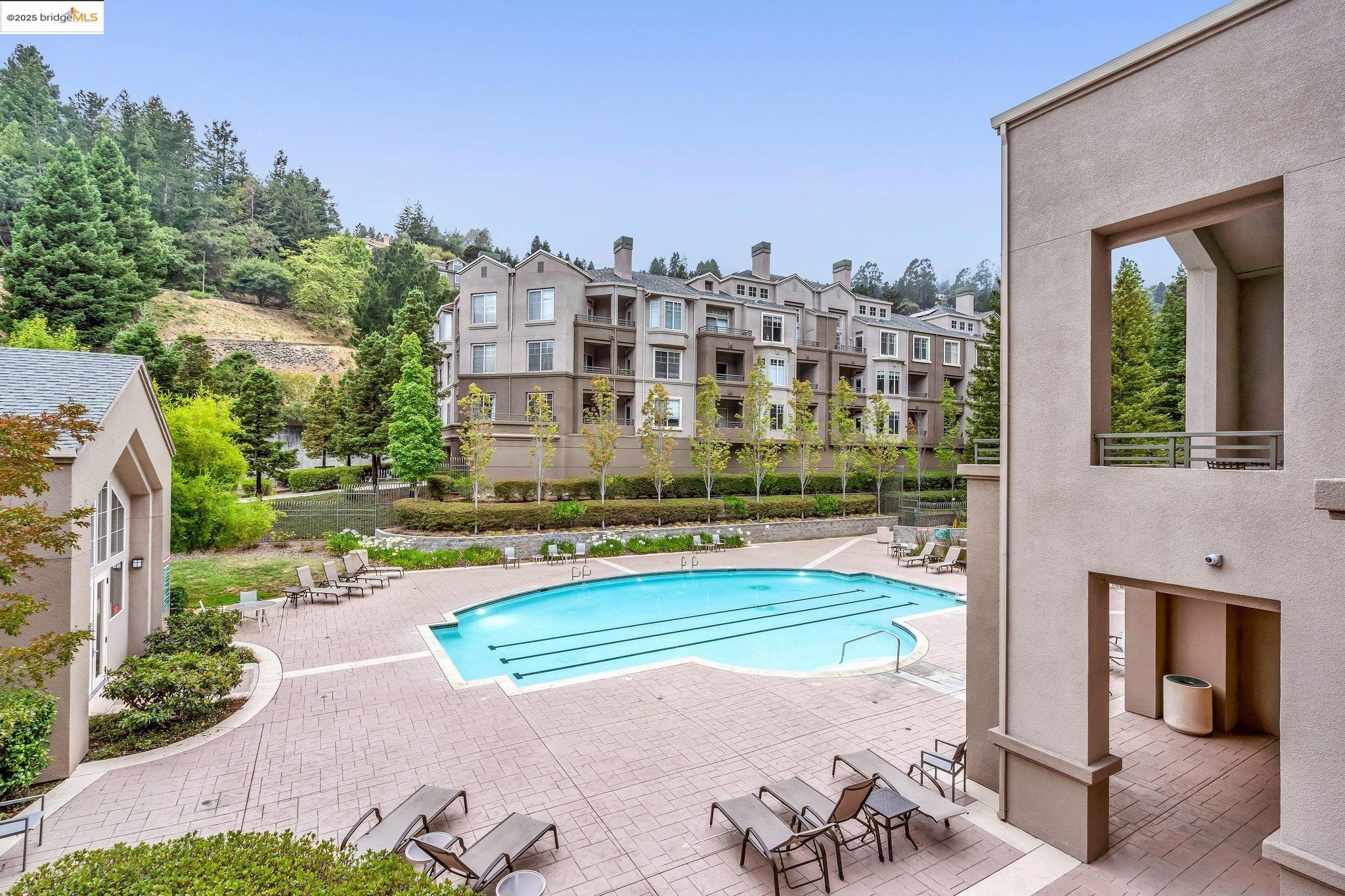 180 Caldecott Lane, Unit U314 Oakland, CA 94618 - Photo 22 of 26