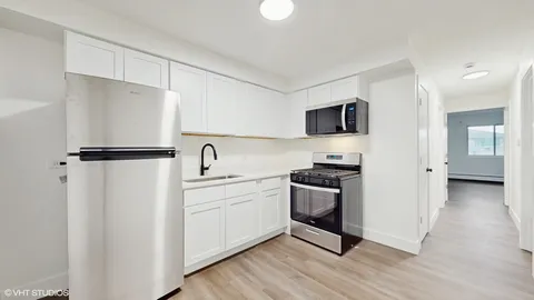 $1,600 | 10406 Michael Todd Terrace, Unit 1E, Glenview, IL 60025