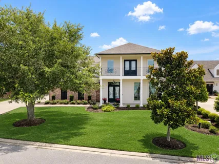 $740,000 | 6216 Breeze Point Drive, Gonzales, LA 70737