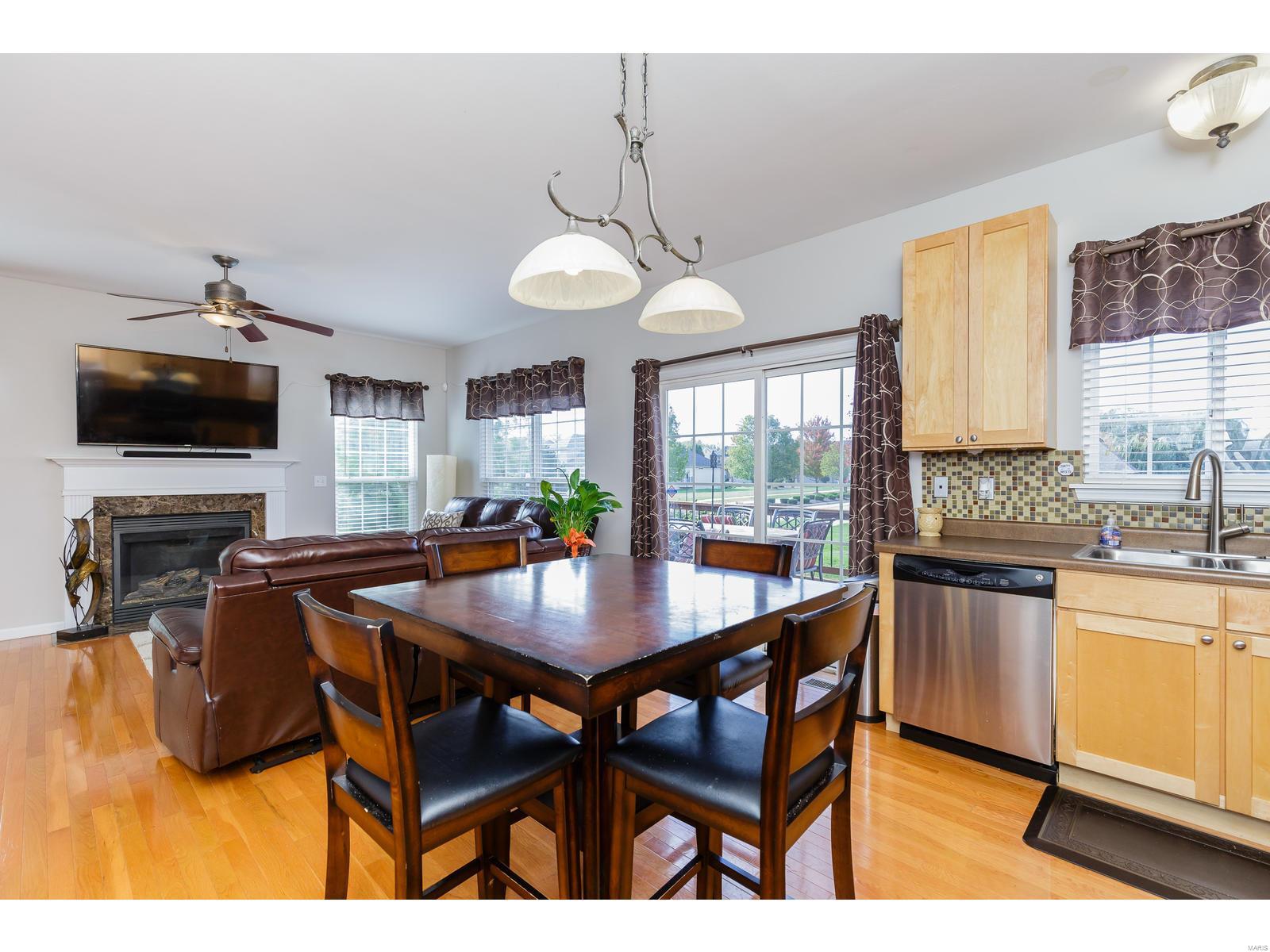 3301 Timbercross Place St. Charles, MO 63301 - Photo 10 of 46