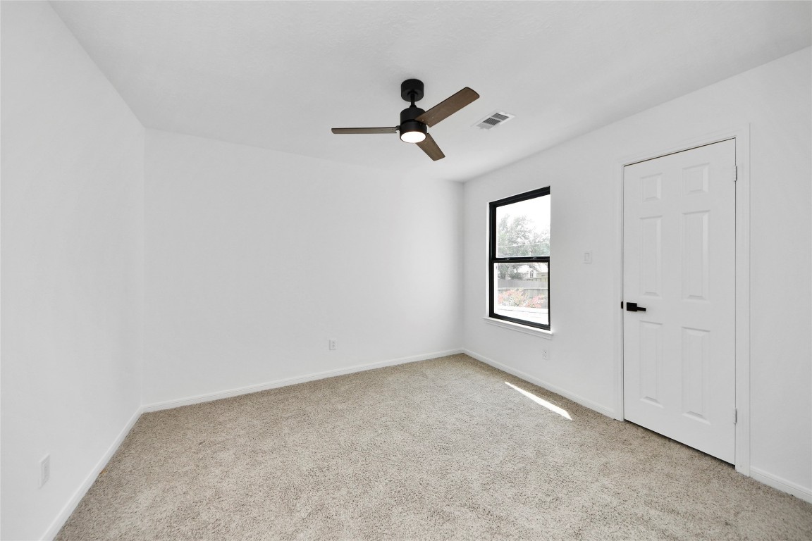 8510 Canyon Pine Drive Spring, TX 77379 - Photo 35 of 42 an empty room with windows