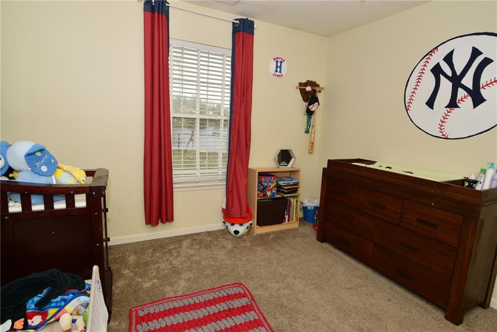 5864 Decatur Ridge Drive Indianapolis, IN 46221 - Photo 14 of 21