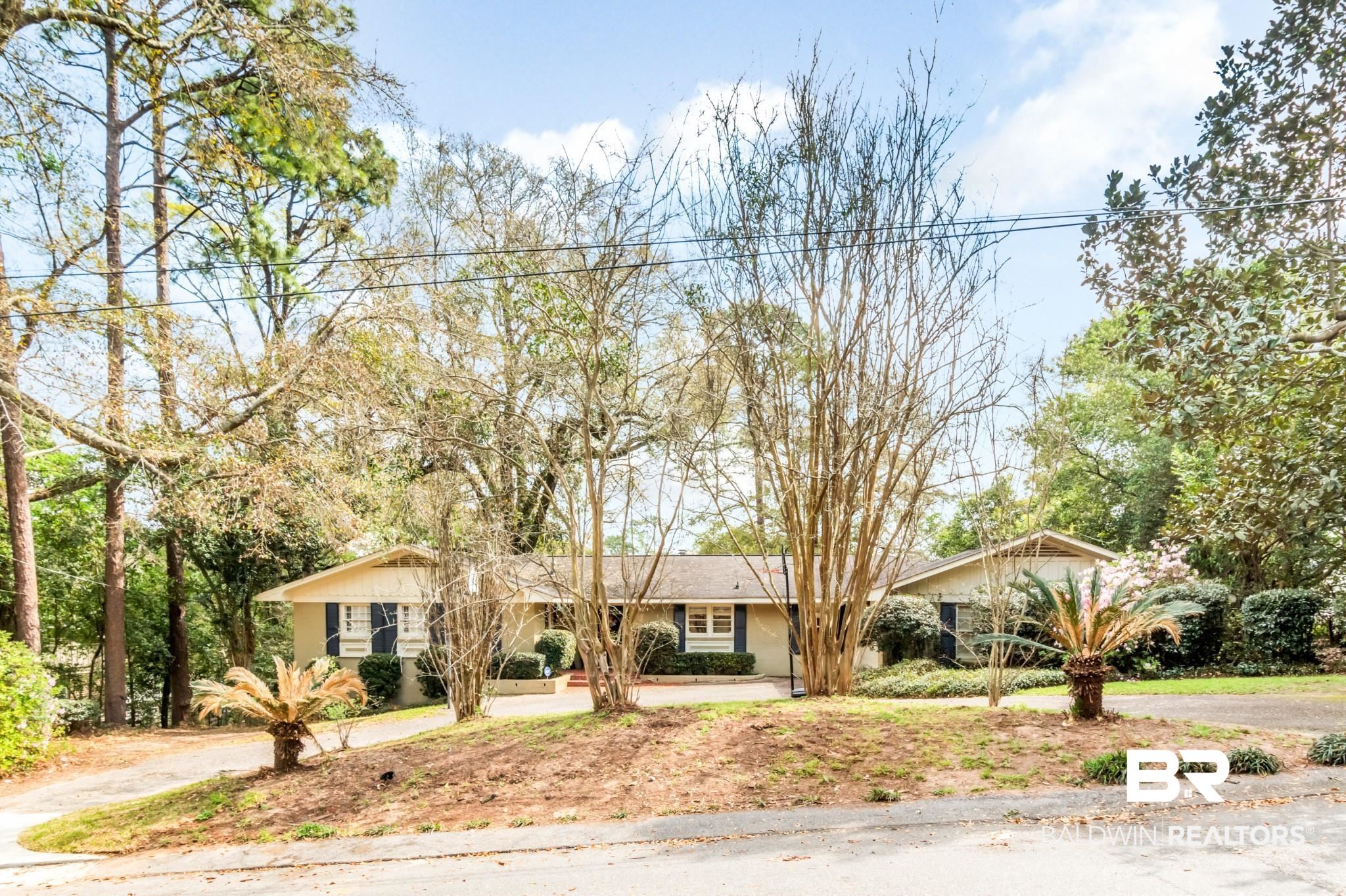628 Chelsea Drive East Mobile, AL 36608 - Photo 1 of 41