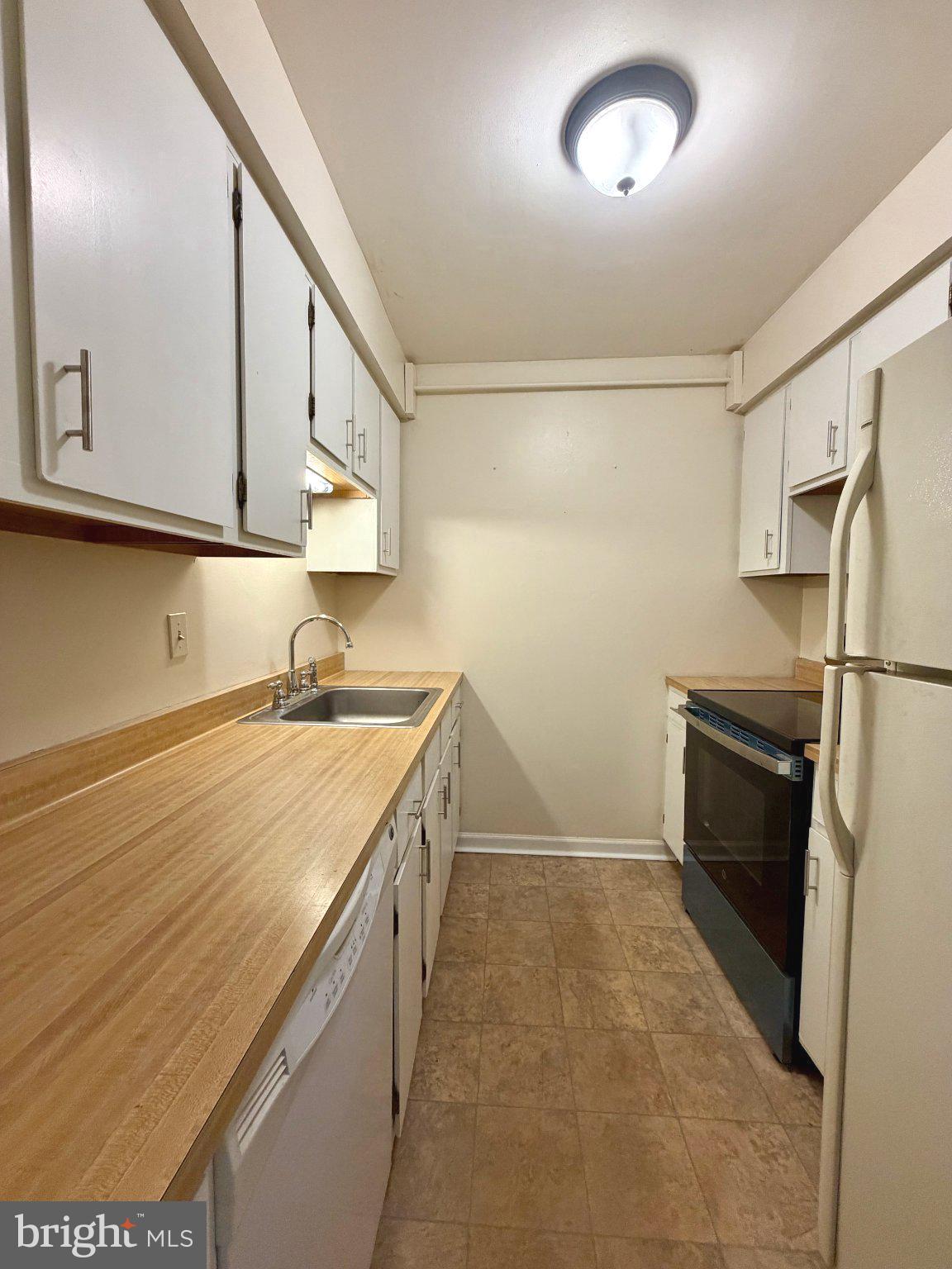 61 Llanfair Road, Unit C4 Ardmore, PA 19003 - Photo 9 of 23