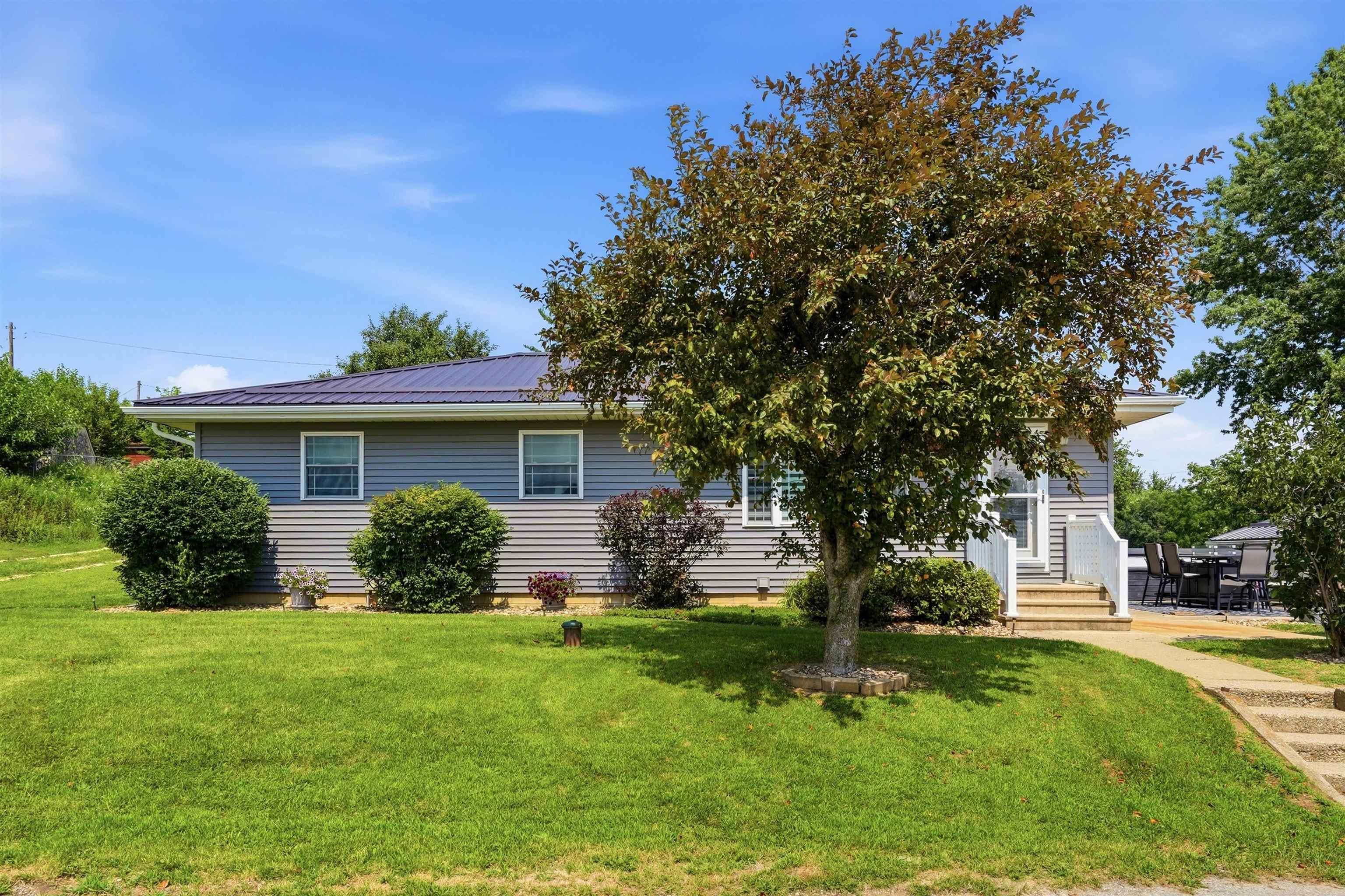 19199 Emblem Road Elkader, IA 52043 - Photo 1 of 36 Gallery Image 1