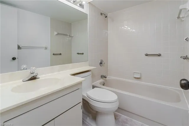 $255,000 | 171 Bristol Lane, Unit B101, Naples, FL 34112