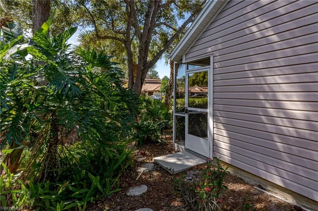 $255,000 | 171 Bristol Lane, Unit B101, Naples, FL 34112