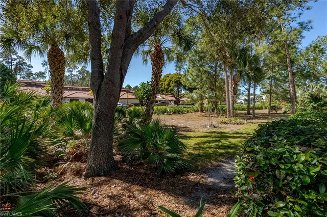 $255,000 | 171 Bristol Lane, Unit B101, Naples, FL 34112