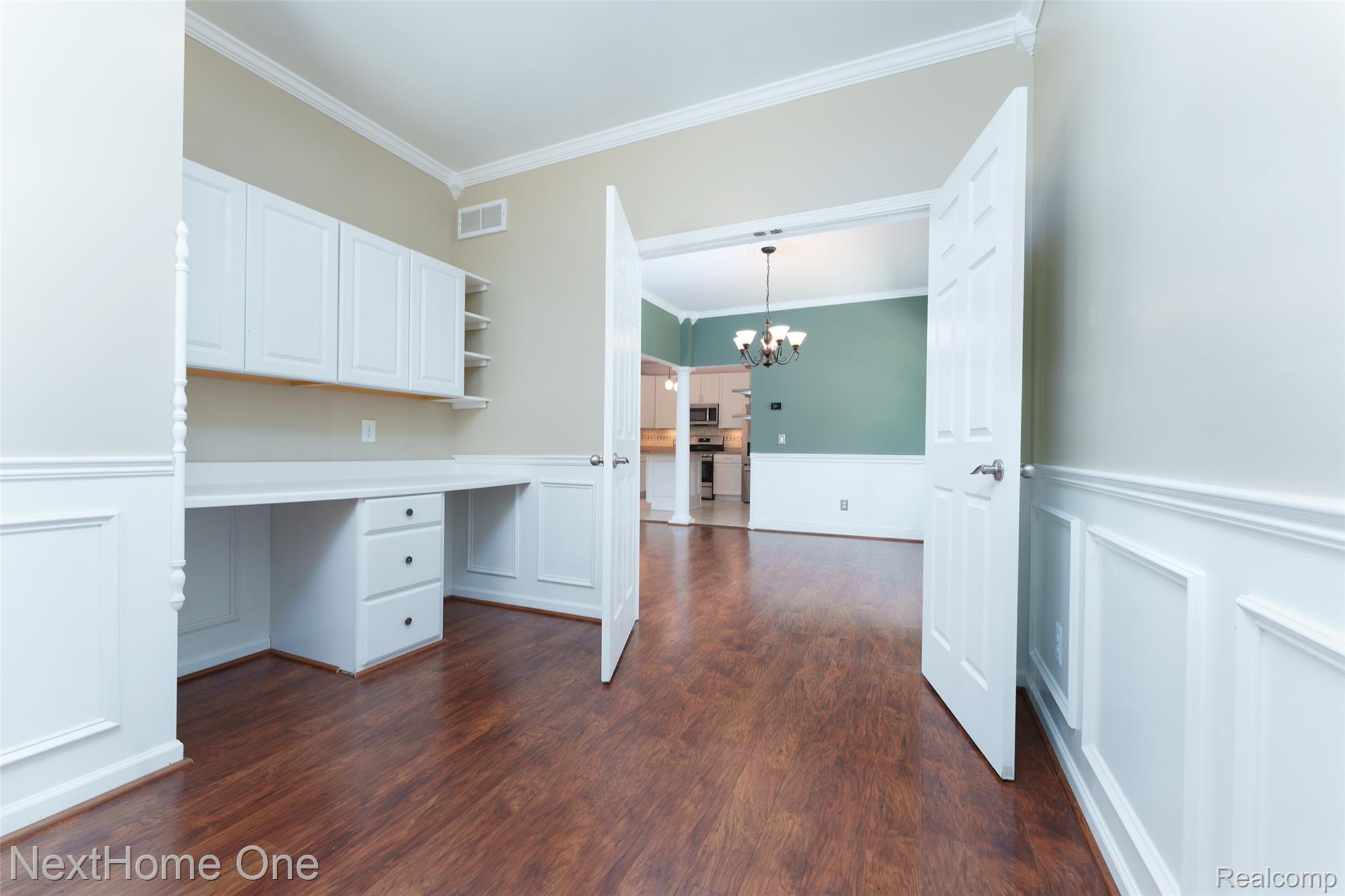 1818 Gilmore Street Howell, MI 48855 - Photo 11 of 33