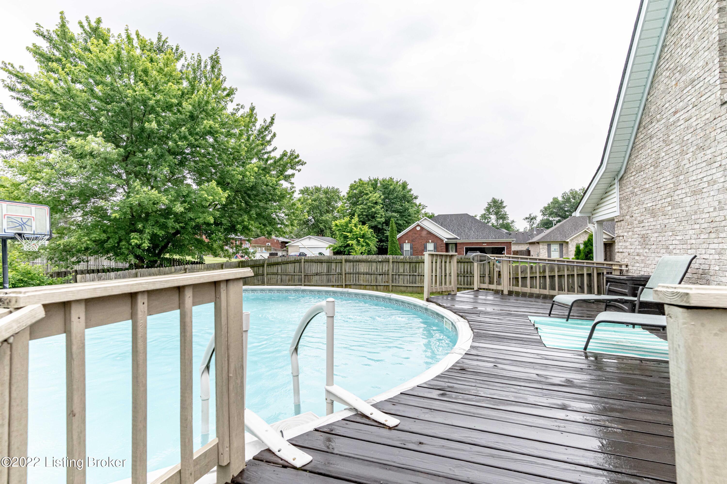 6903 Barbrook Road Louisville, KY 40258 - Photo 54 of 81 DSC02638