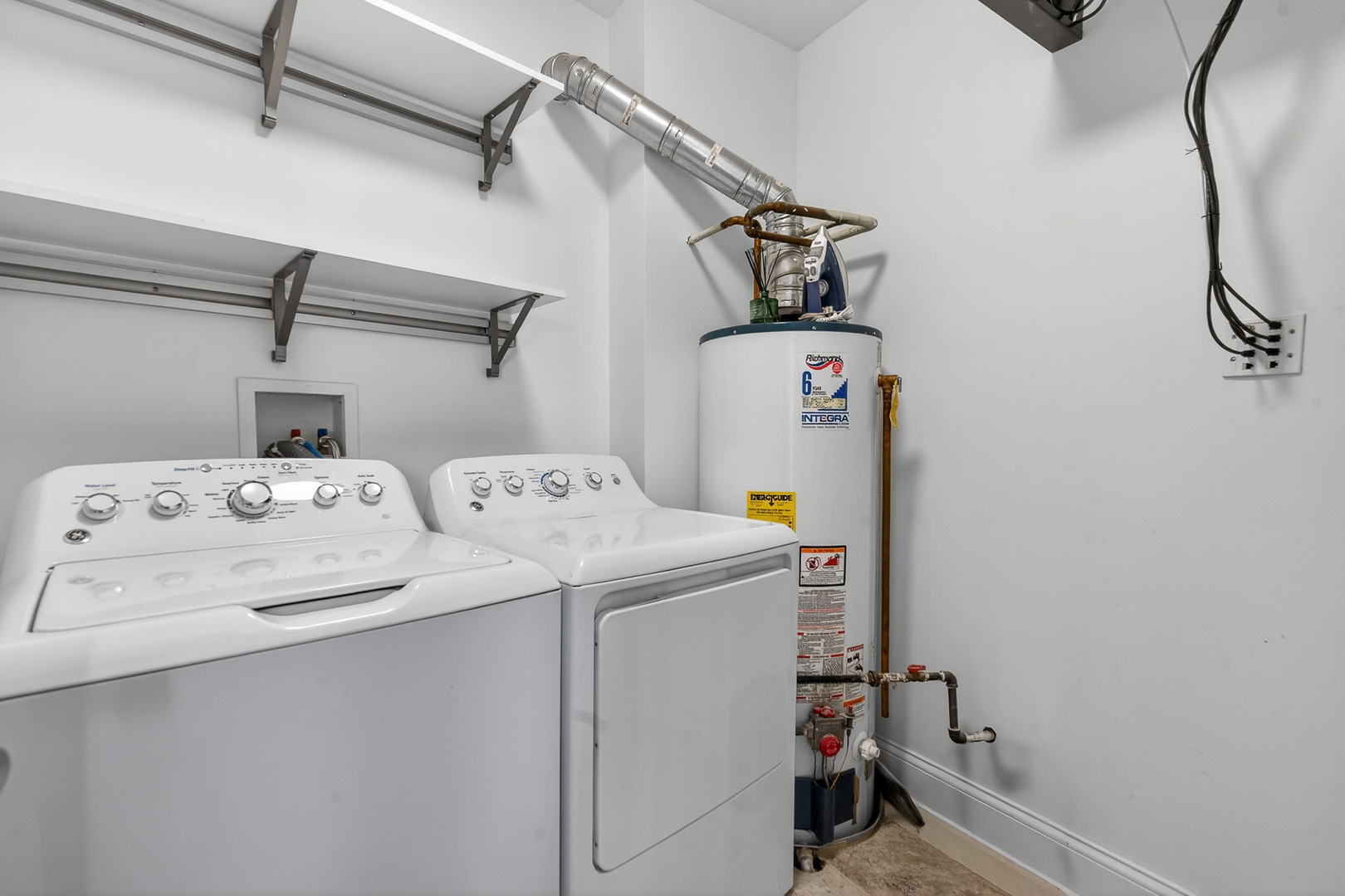 4646 South Prairie Avenue, Unit 2S Chicago, IL 60653 - Photo 23 of 32