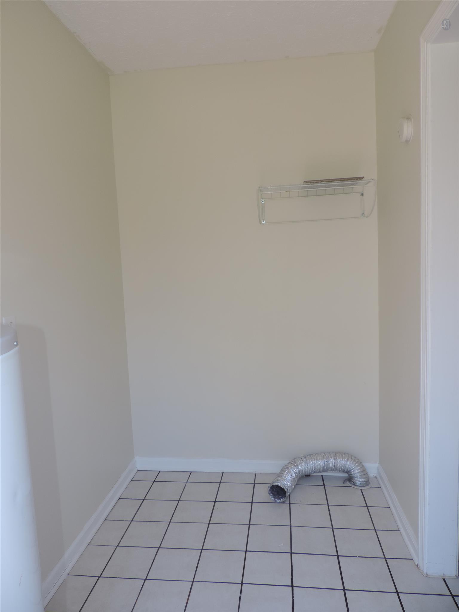 240 Belmont Road Clarksville, TN 37040 - Photo 14 of 18 Laundry Room