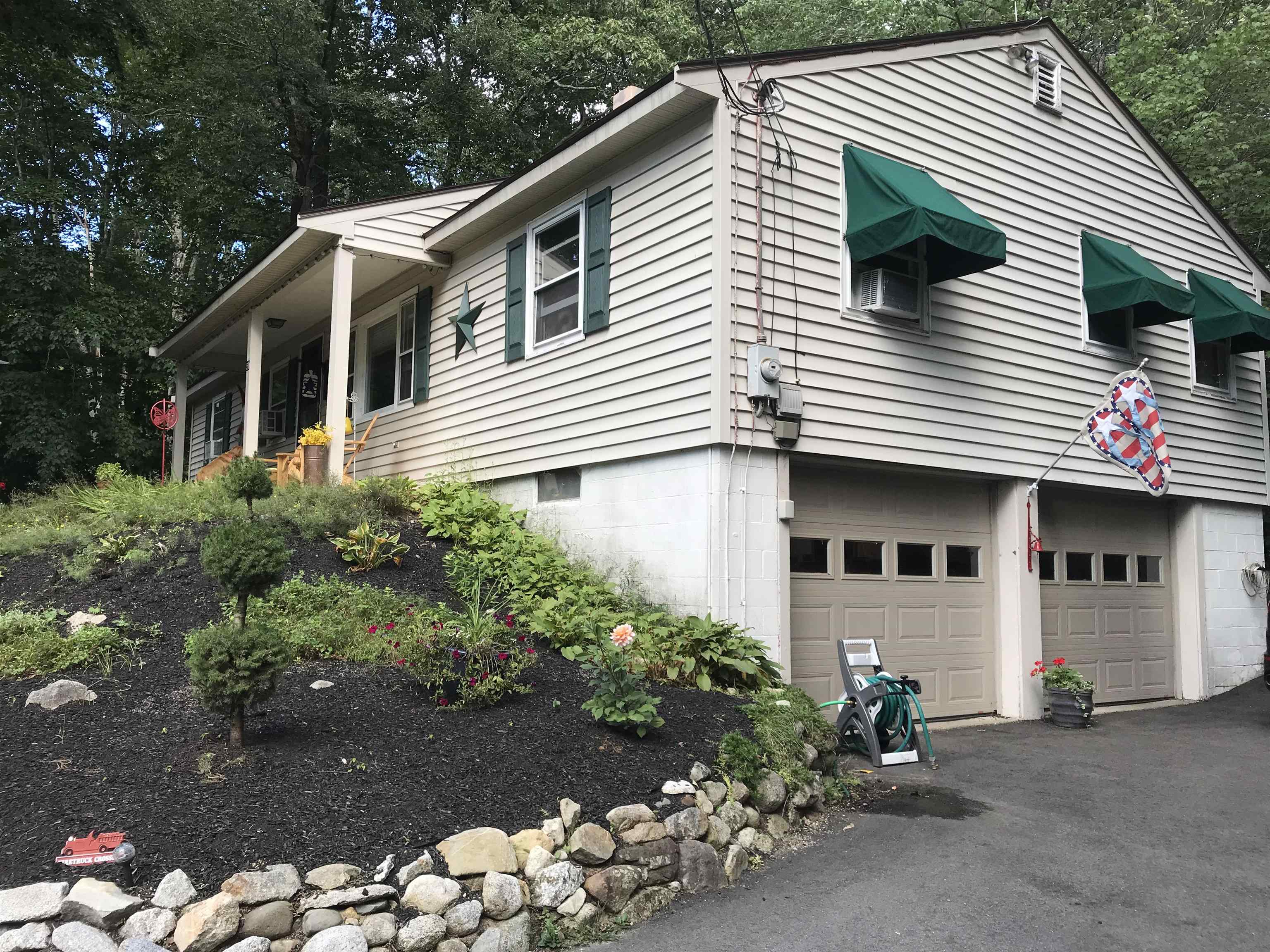 50 Port Wedeln Road Wolfeboro, NH 03894 - Photo 3 of 24 Gallery Image 3