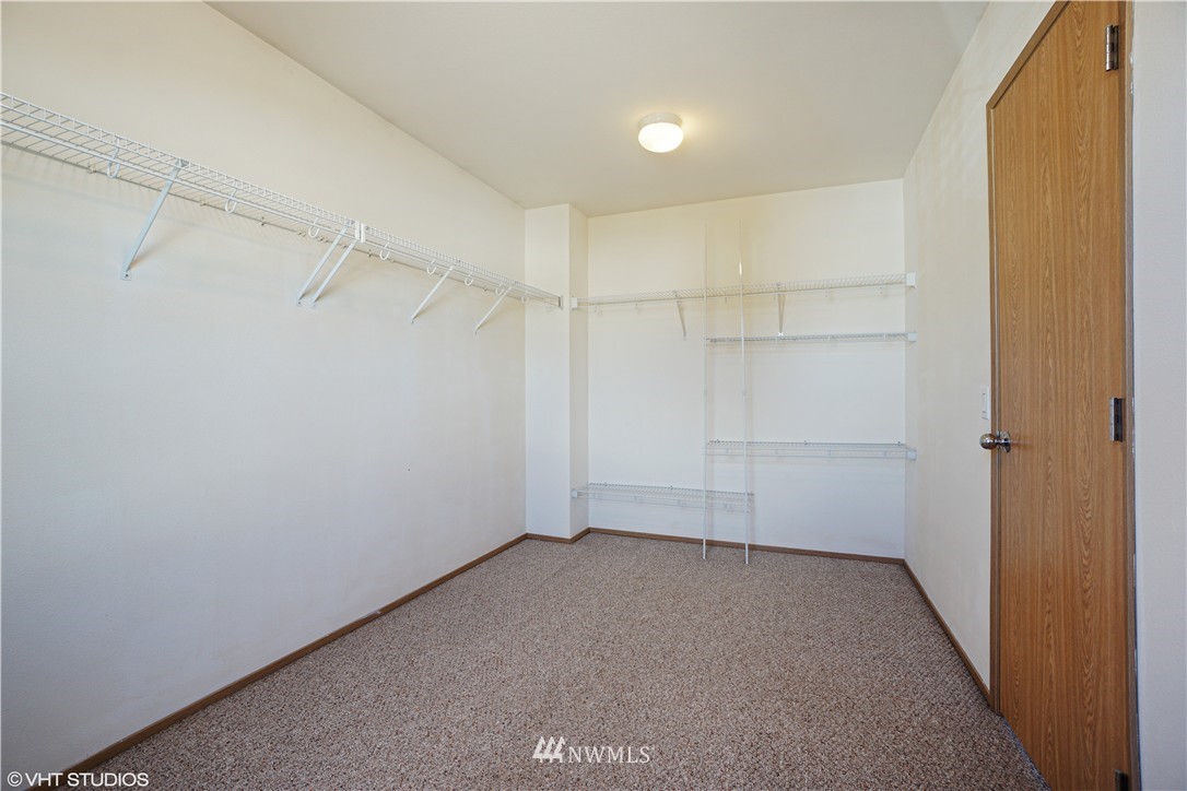 16945 Southeast 183rd Place Renton, WA 98058 - Photo 16 of 23 Gallery Image 16