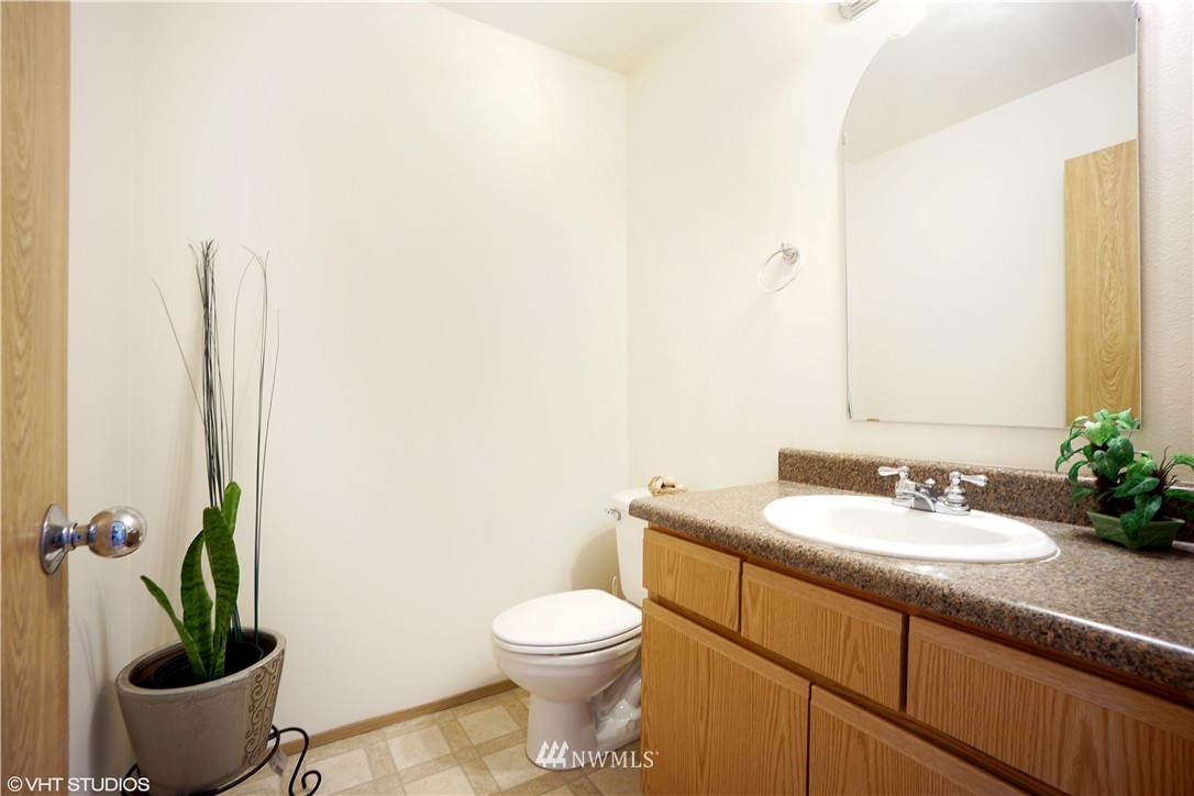 16945 Southeast 183rd Place Renton, WA 98058 - Photo 18 of 23 Gallery Image 18