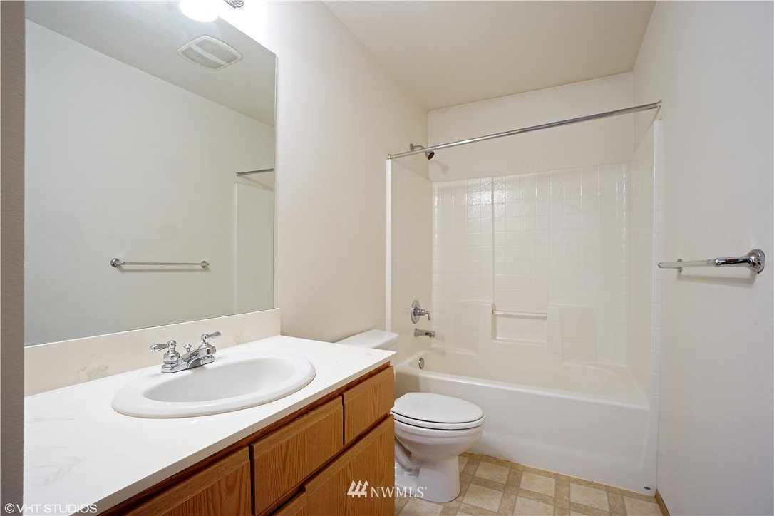 16945 Southeast 183rd Place Renton, WA 98058 - Photo 19 of 23 Gallery Image 19