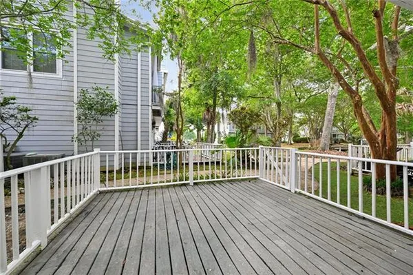 $3,875 | 655 Colbert Street, Unit 24, Mandeville, LA 70448