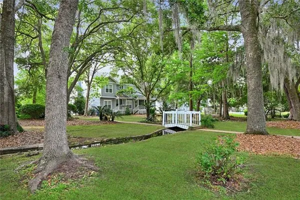 $3,875 | 655 Colbert Street, Unit 24, Mandeville, LA 70448