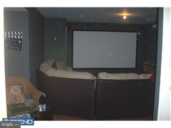 309 Chapel Heights Road Sewell, NJ 08080 - Photo 9 of 12
