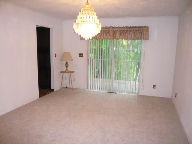 102 Blackshire Road Butler, PA 16001 - Photo 5 of 22 Gallery Image 5