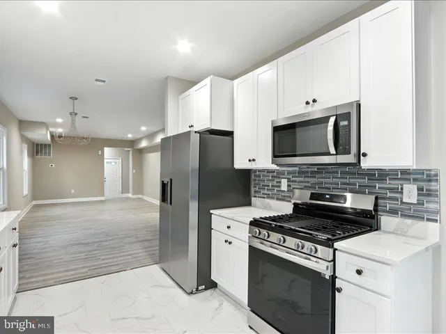 $449,900 | 2905 Hillcrest Avenue, Baltimore, MD 21234