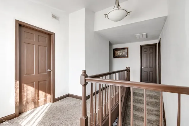 $525,000 | 8 Mill Springs, Coatesville, IN 46121