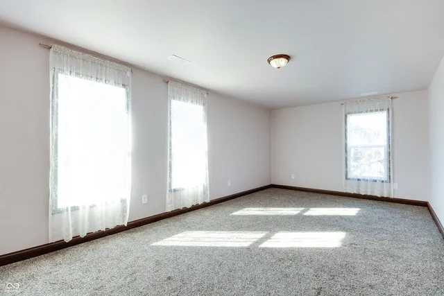 $525,000 | 8 Mill Springs, Coatesville, IN 46121