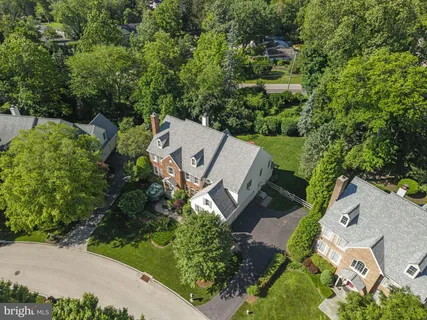 $1,995,000 | 309 Durham Drive, Villanova, PA 19085