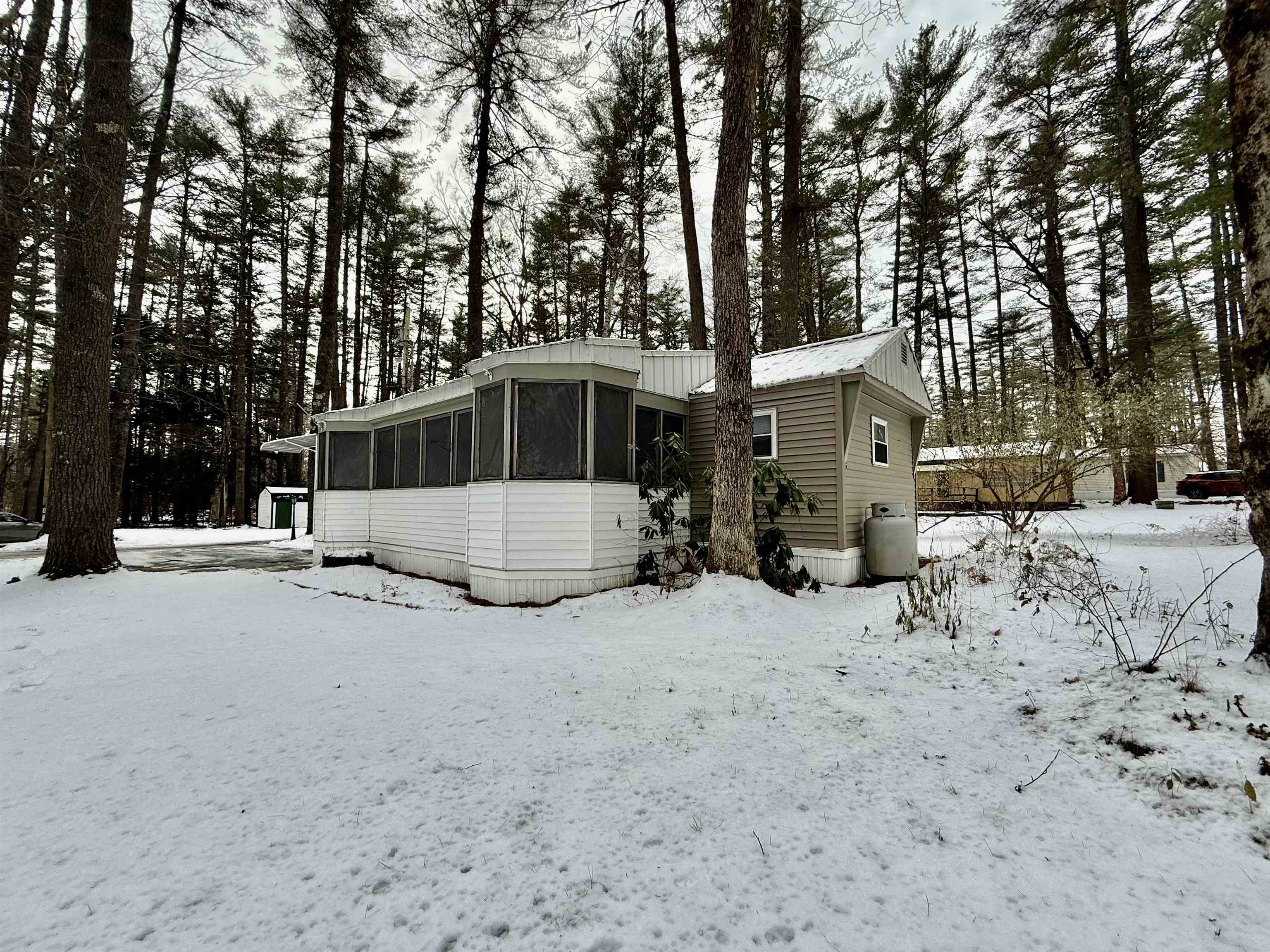 212 Heron Point Road, Unit 17 Alton, NH 03809 - Photo 17 of 31
