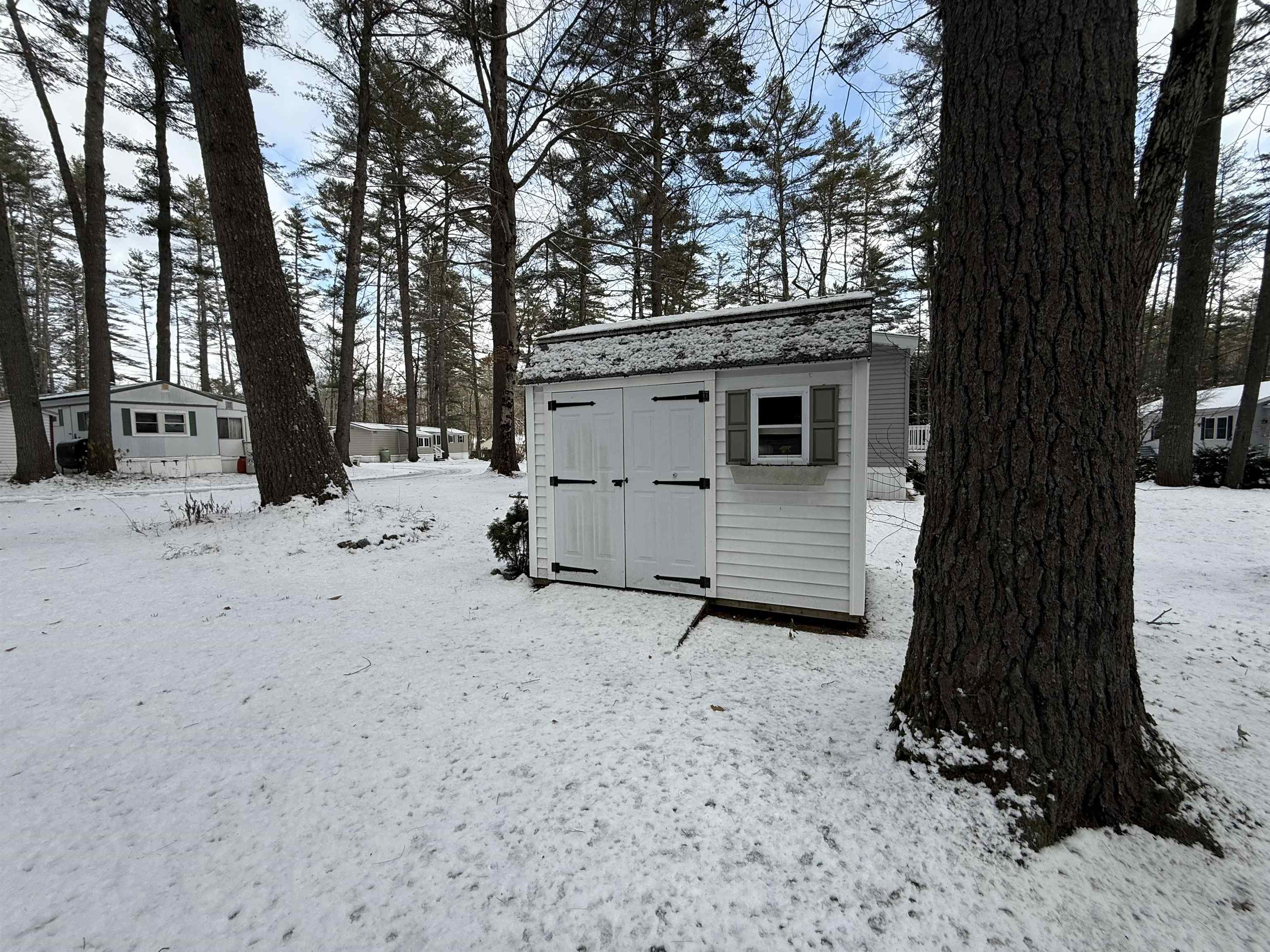 212 Heron Point Road, Unit 17 Alton, NH 03809 - Photo 2 of 31