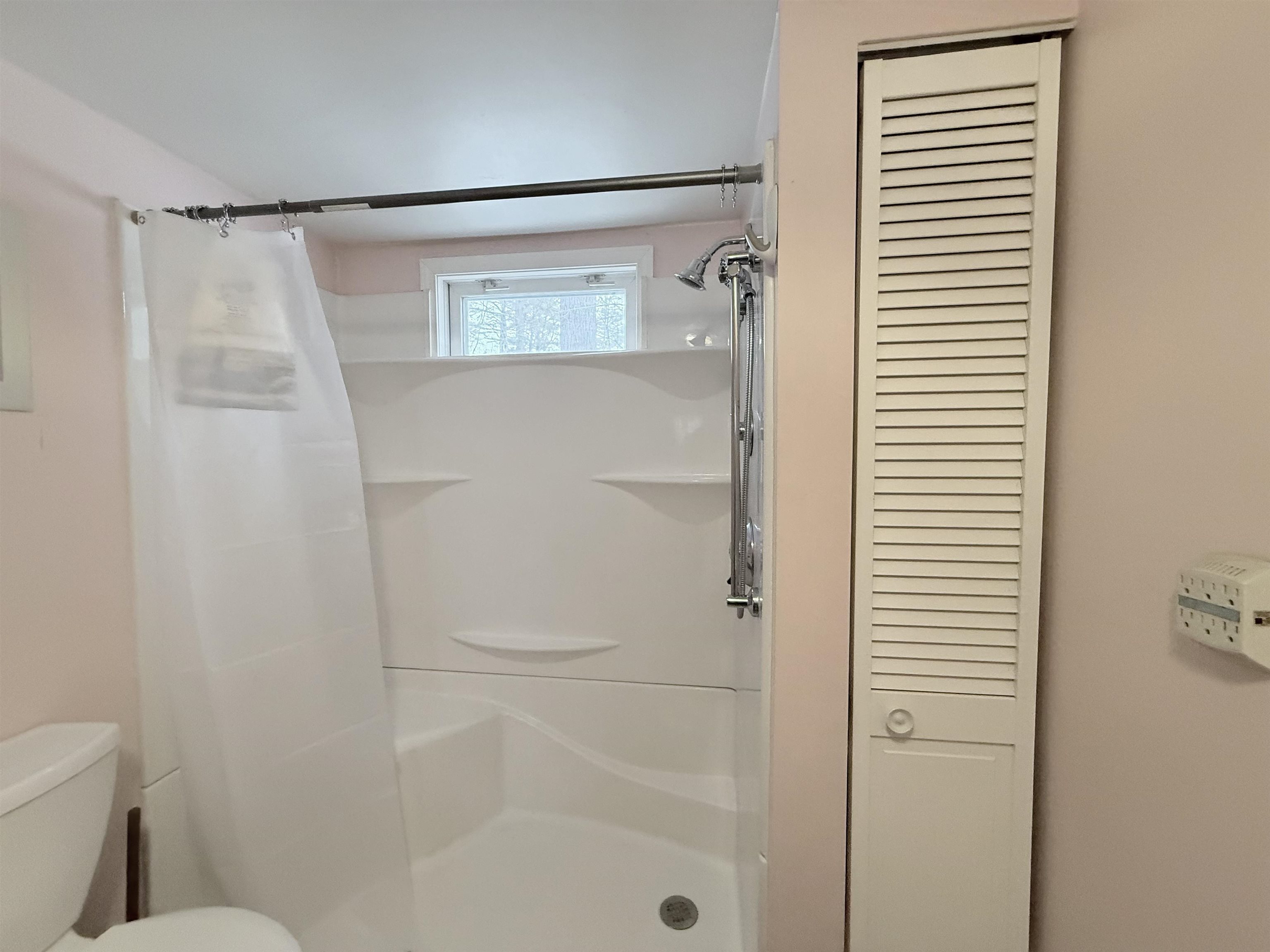 212 Heron Point Road, Unit 17 Alton, NH 03809 - Photo 8 of 31