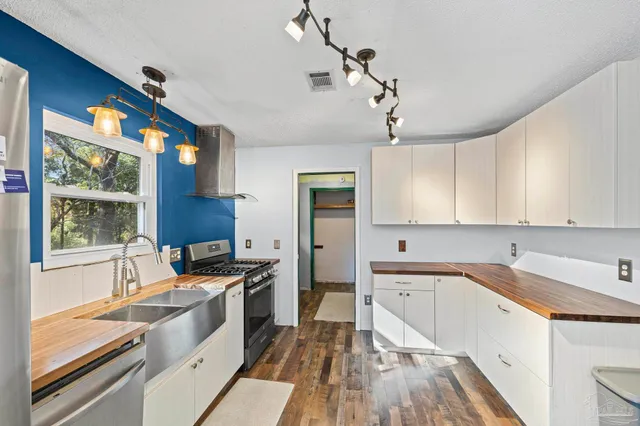 $285,000 | 9190 Brunson Road, Pensacola, FL 32514