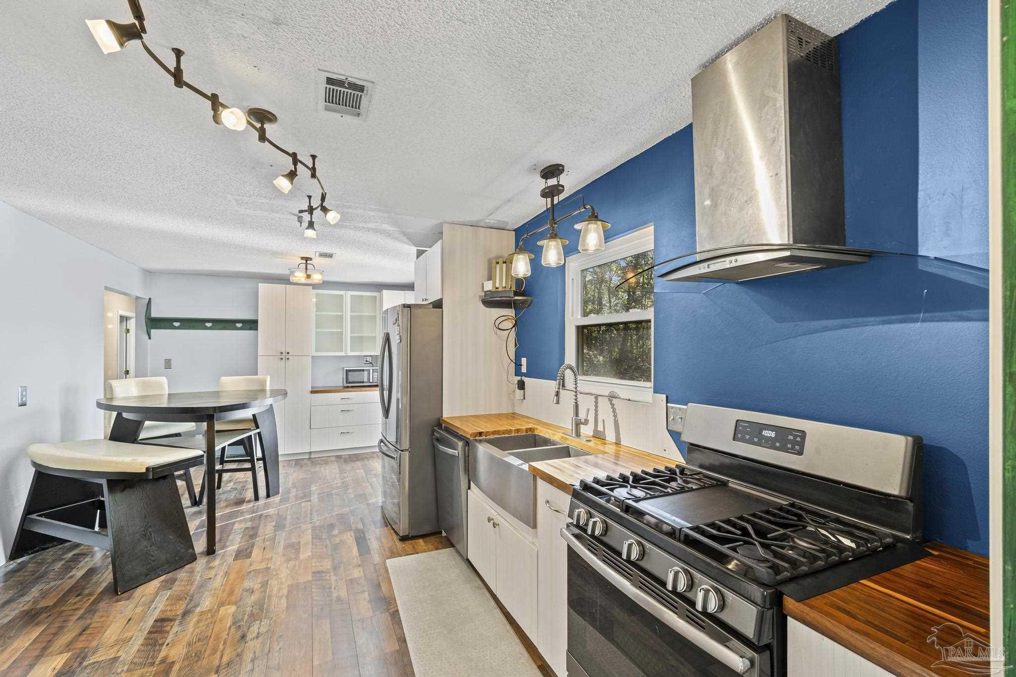 9190 Brunson Road Pensacola, FL 32514 - Photo 14 of 65