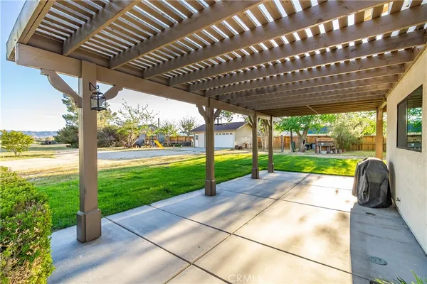 $499,990 | 8556 West Ave E 8, Lancaster, CA 93536