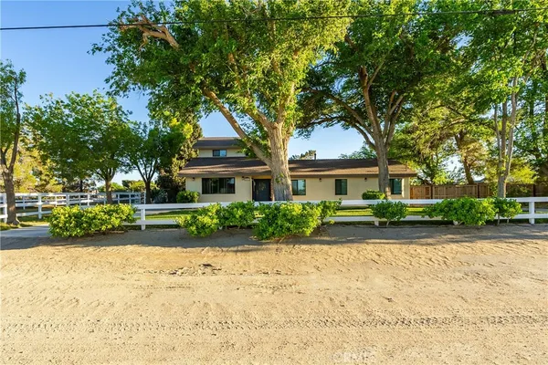 $499,990 | 8556 West Ave E 8, Lancaster, CA 93536