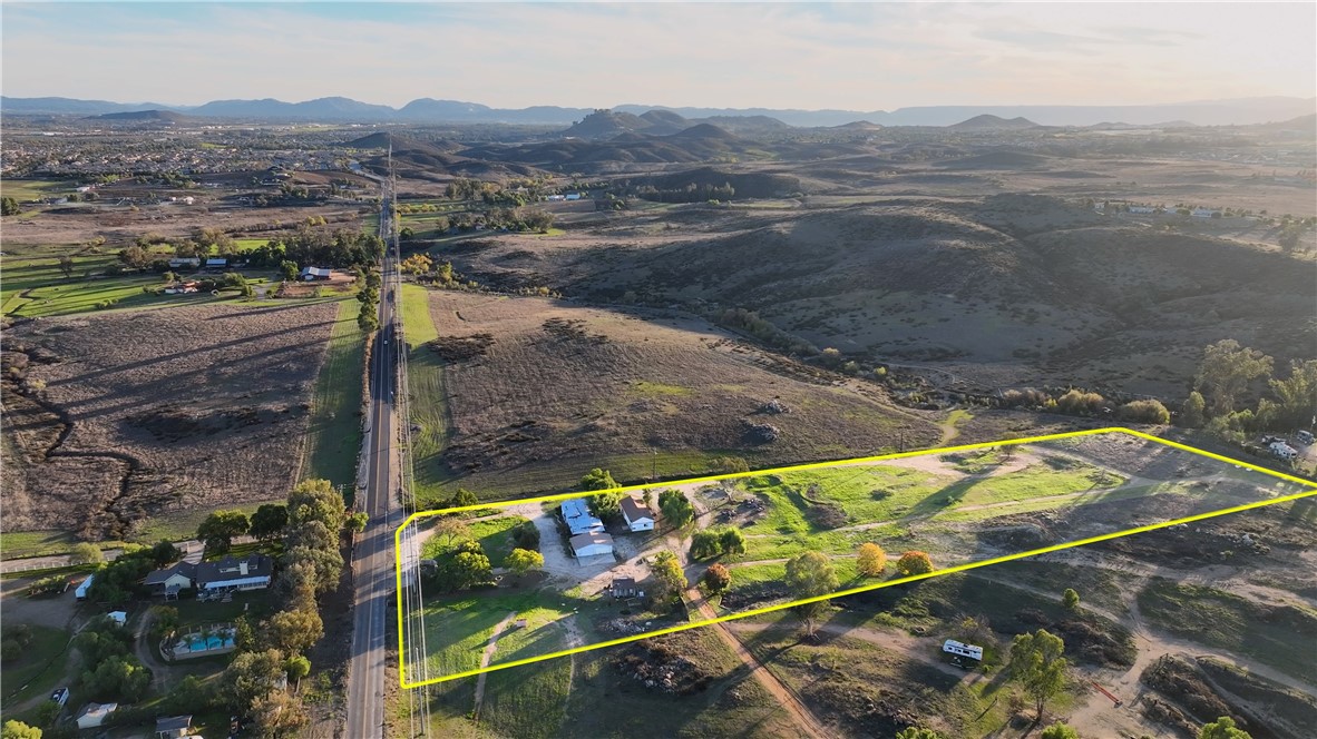 33045 Briggs Road Menifee, CA 92584 - Photo 3 of 52