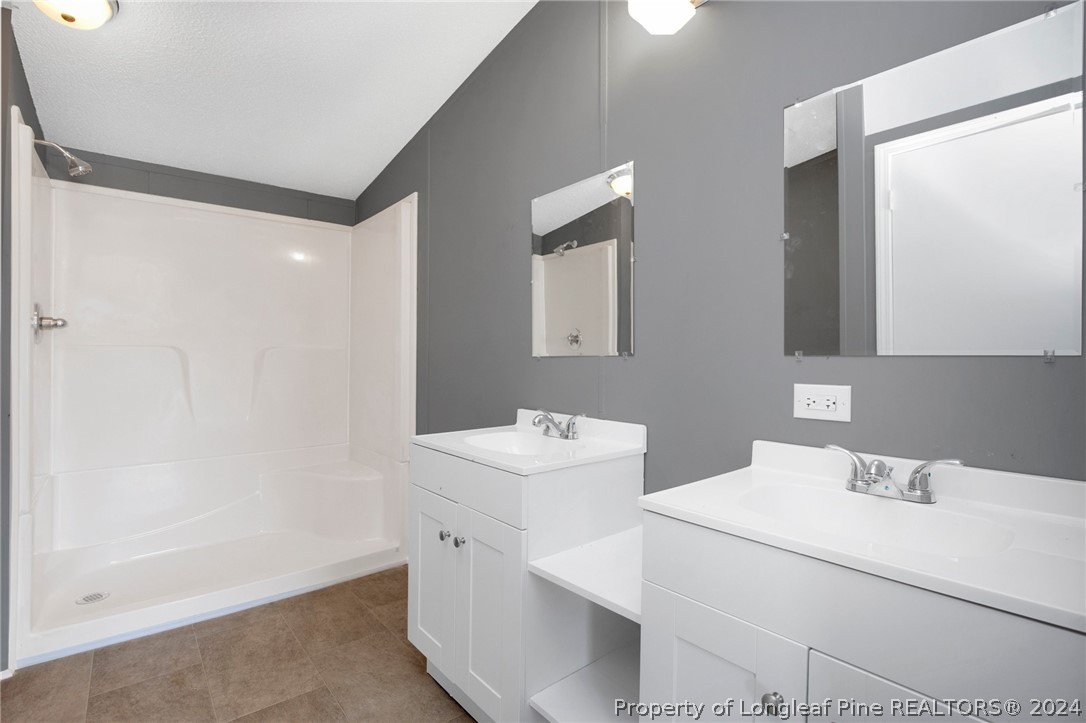 152 Three Bridges Road Rowland, NC 28383 - Photo 14 of 33